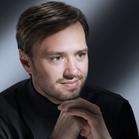 ЖУКОВ Роман - Режиссёр-постановщик